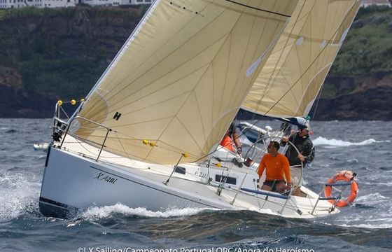 J Boats 105