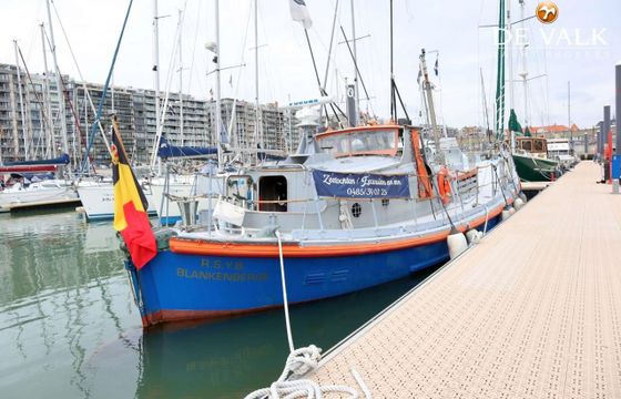 Waarschip 1076 Custom
