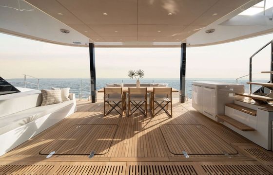 Catamaran Sunreef 70 21.64m