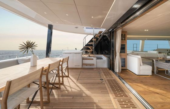 Catamaran Sunreef 70 21.64m