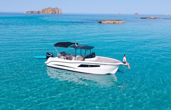 Motorboat Astilux 900 SD 350hp