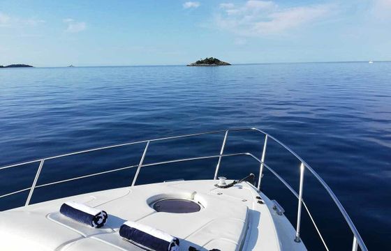 Motorboat Azimut 42 Fly 600hp
