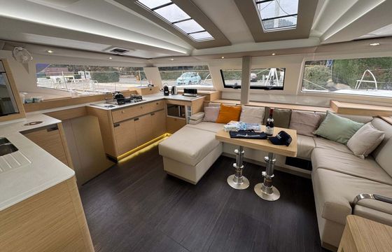 Catamaran Elba 45 S 13m