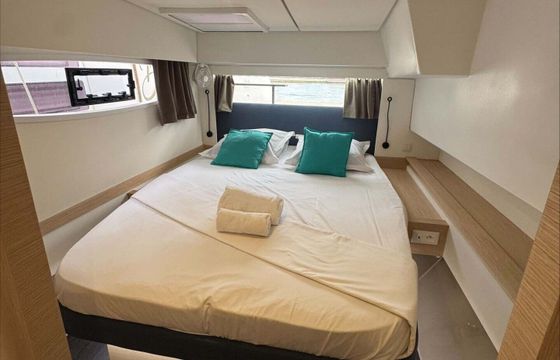 Catamaran Elba 45 S 13m