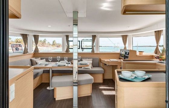 Catamaran Lagoon Lagoon 42 12.8m