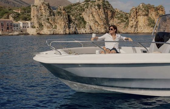 Motorboat Barqa Q20 115hp
