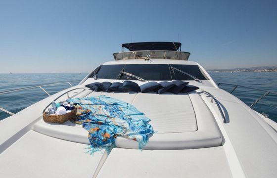 Motor yacht Sunseeker Manhattan 66 | TAPIA BAY 1100hp