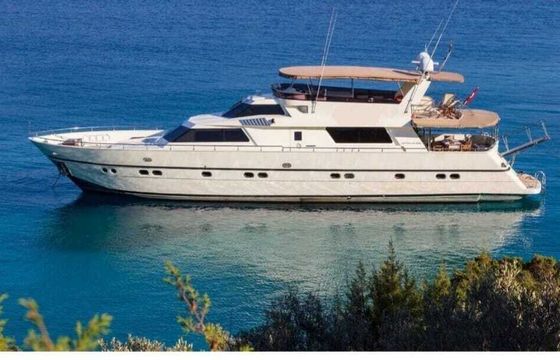 Motorboat custom 80 ft ( fasset torba yacht sweet charter) 2000hp