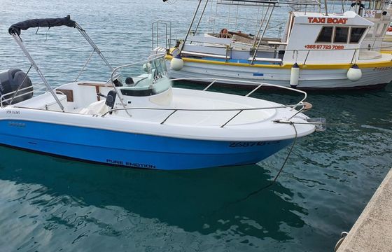 Motorboat Sessa Marine Deck 20 150hp