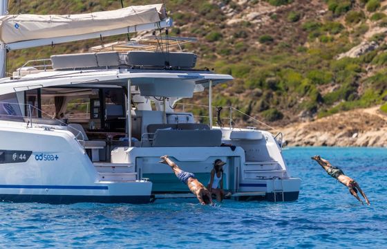 Catamaran Fountaine Pajot New 44 13.26m