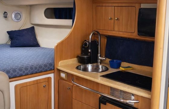 Motorboat Saver 300 Sport 500hp