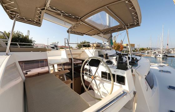 Catamaran Fountaine Pajot Saba 50 Quintet (6+2) 14.98m