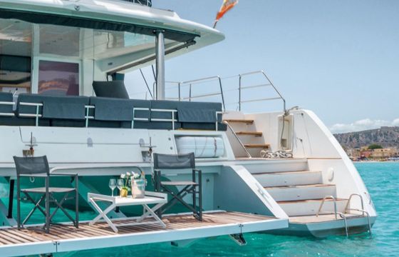 Catamaran Lagoon Lagoon 560 S2 17.07m