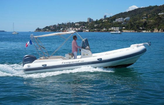 RIB Capelli Tempest 700 200hp