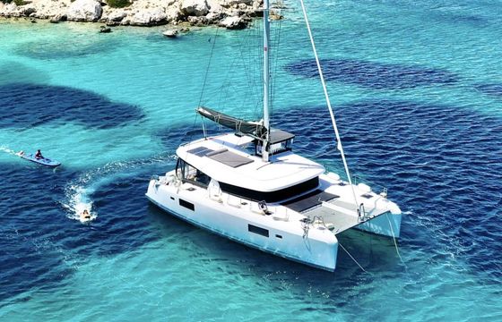 Catamaran Lagoon 42 12.8m