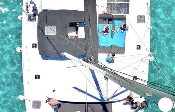 Catamaran Lagoon 42 12.8m