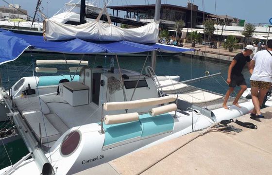 Catamaran FOUNTAINE PAJOT CORNEL 26 8m
