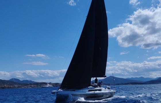 Sailboat Dufour Dufour 37 Perfomance 10m