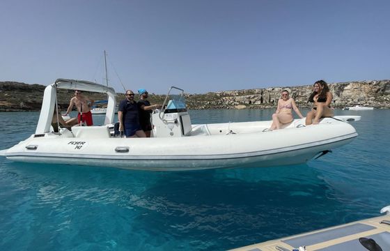 Motorboat Tecno Sport Flyer 747 250hp
