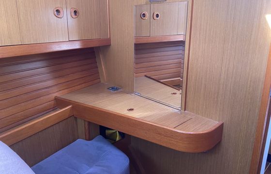 Sailboat Wauquiez Centurion 40S 12.5m