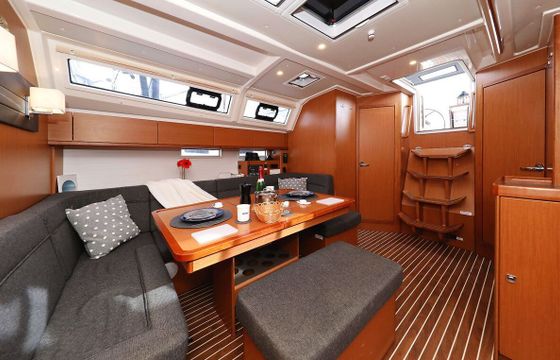 Sailboat Bavaria Yachtbau Bavaria Cruiser 46 - 4 cab. 14m