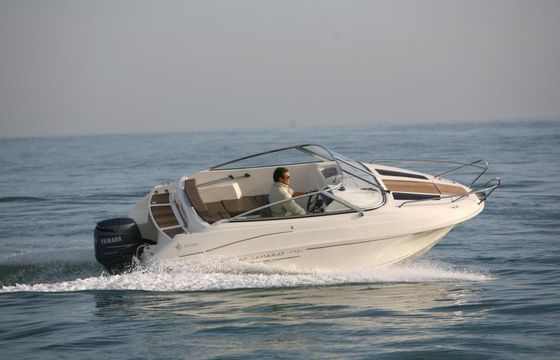 Motorboat Jeanneau Cap Camarat 5.5 DC 100hp