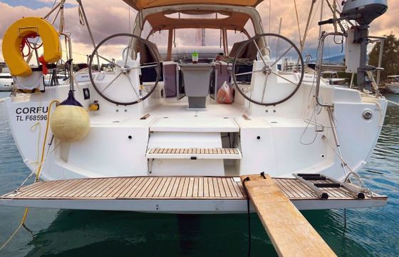 Sailboat Bénéteau Oceanis 41.1 12m