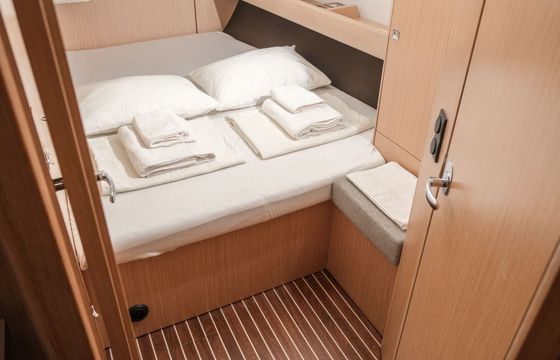 Sailboat Bavaria 46 Cruiser 14m