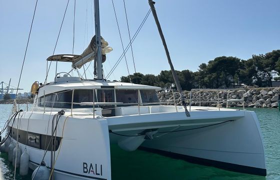 Catamaran Bali - Catana 4.2 12.8m
