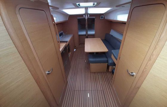 Sailboat DUFOUR 382 Grand Large 11.23m