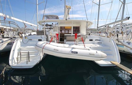 Catamaran Lagoon-Bénéteau Lagoon 400 S2 - 4 + 2 cab. 11m