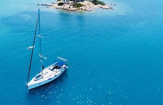 Sailboat Bavaria Cruiser 40 12.13m