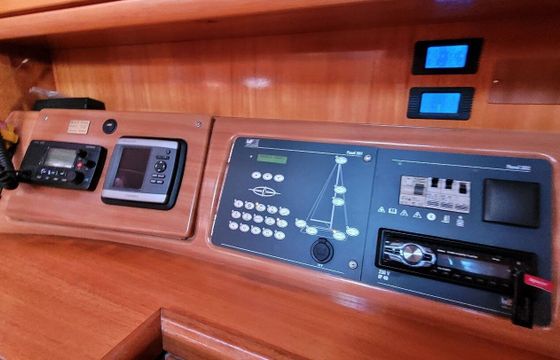 Sailboat Bavaria Cruiser 40 12.13m