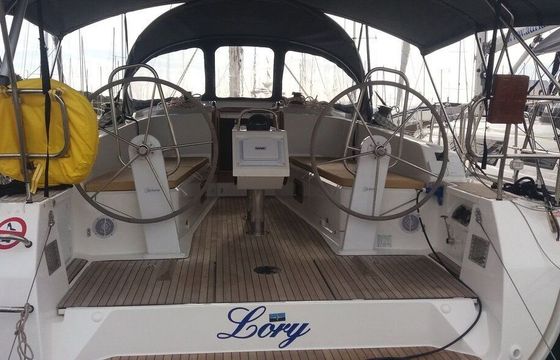 Sailboat BAVARIA 41 Lory 12.35m