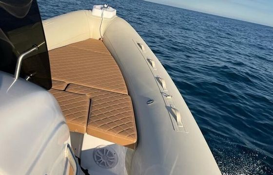 Boat without licence  2 bar 620