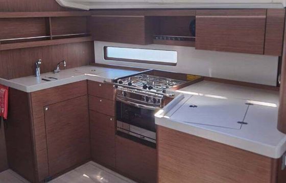 Sailboat Beneteau Oceanis 40.1 12.87m