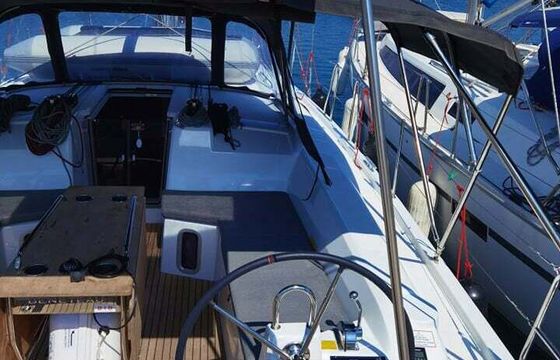Sailboat Beneteau Oceanis 40.1 12.87m