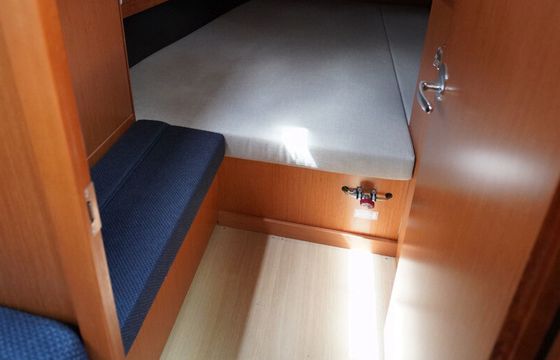 Sailboat Bavaria Cruiser 41 11.46m