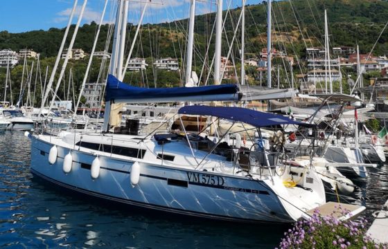 Sailboat Bavaria Cruiser 41 11.46m