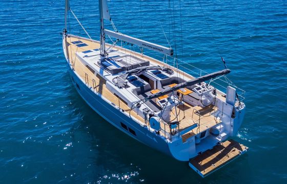 Sailboat Hanse Yachts Hanse 588 - 5 + 1 cab. 17m