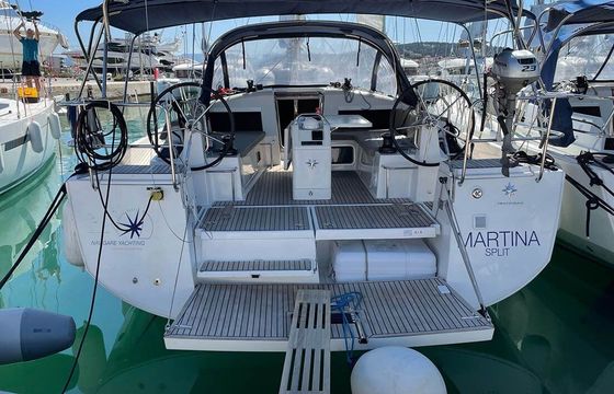 Sailboat Jeanneau Sun Odyssey 440  13m
