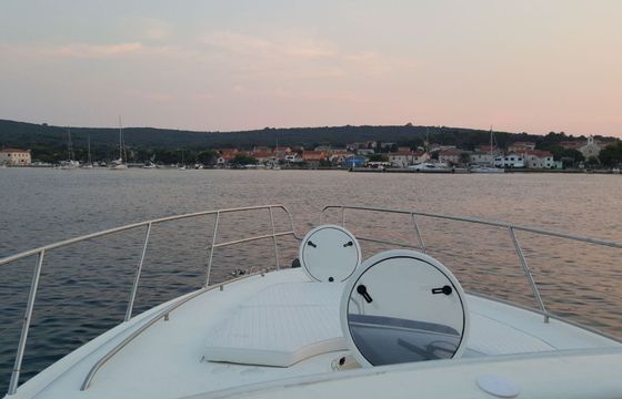 Motorboat Princess V 50 1430hp