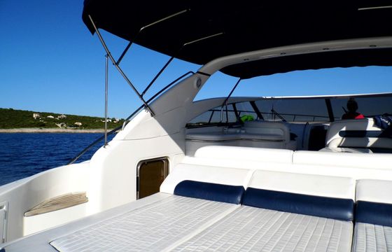 Motorboat Princess V 50 1430hp