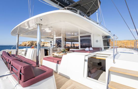 Catamaran Lagoon Lagoon 560 S2 17.08m