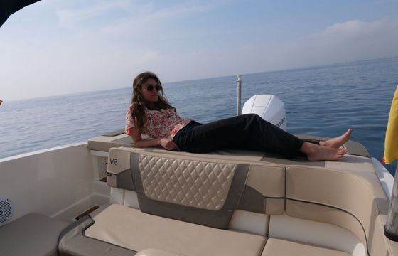 Motorboat Bayliner Vr6 200hp