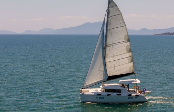 Catamaran Lagoon 420 12.6m