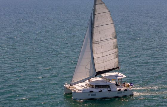 Catamaran Lagoon 420 12.6m