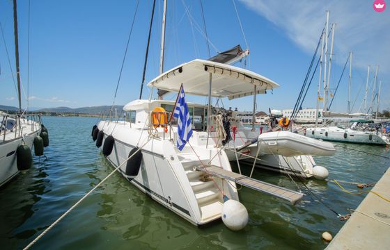 Catamaran Lagoon 420 12.6m