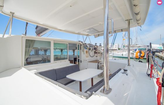 Catamaran Lagoon 420 12.6m