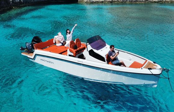 Motorboat Protagon Yachts Space 25 300hp